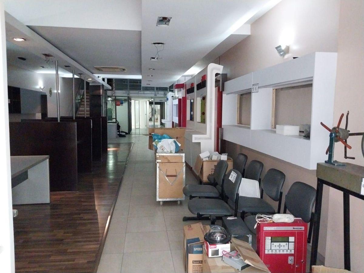 Foto de ALQUILER Excelente propiedad 910 m2 4 plantas!!!, imagen 5