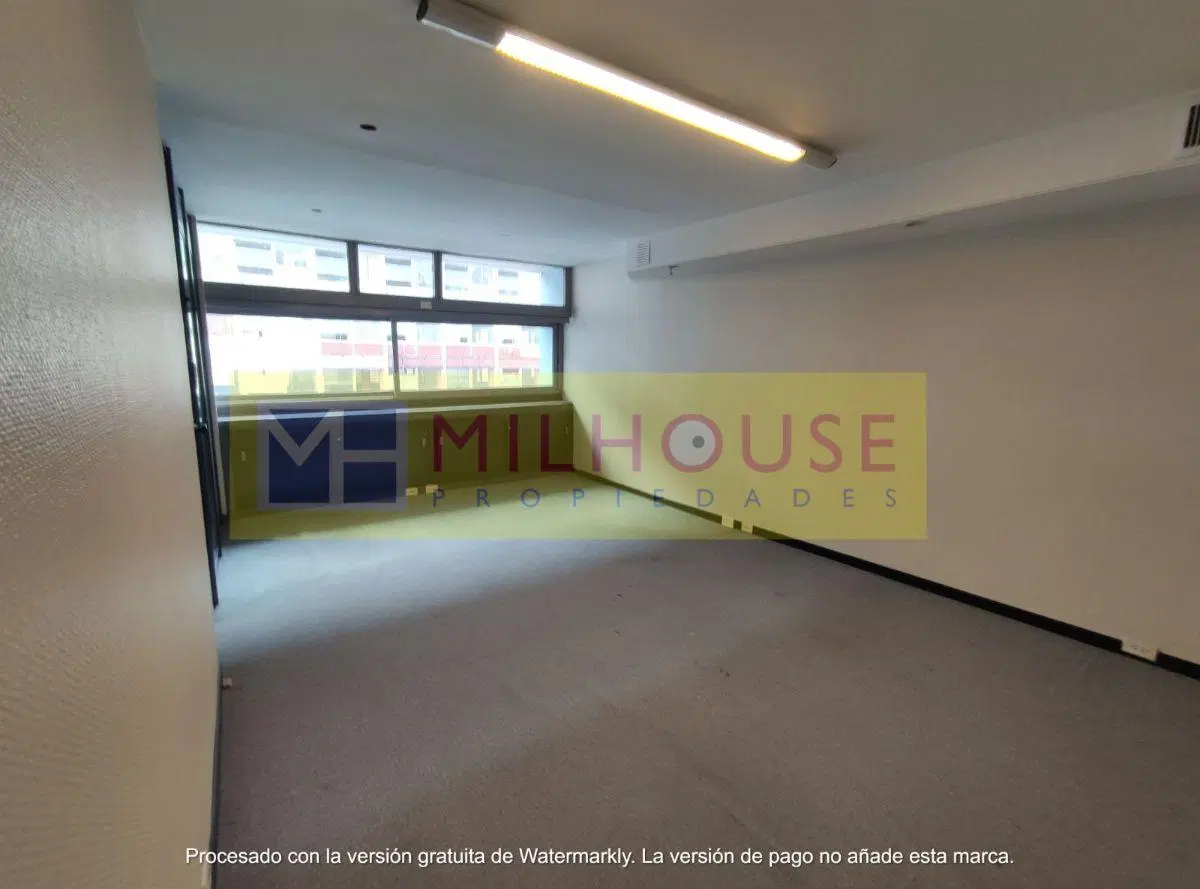 Excelente Oficina 140 m2 a mts. del Obelisco!!! 8vo PISO 4