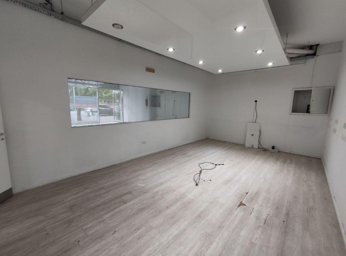 Foto de Excelente inmueble sobre Juana Manso edificio FORUM!!!, imagen 2