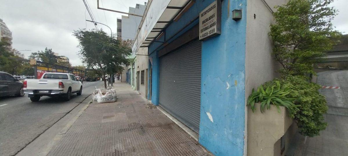 OPORTUNIDAD VENTA LOCAL SOBRE AVENIDA!!!