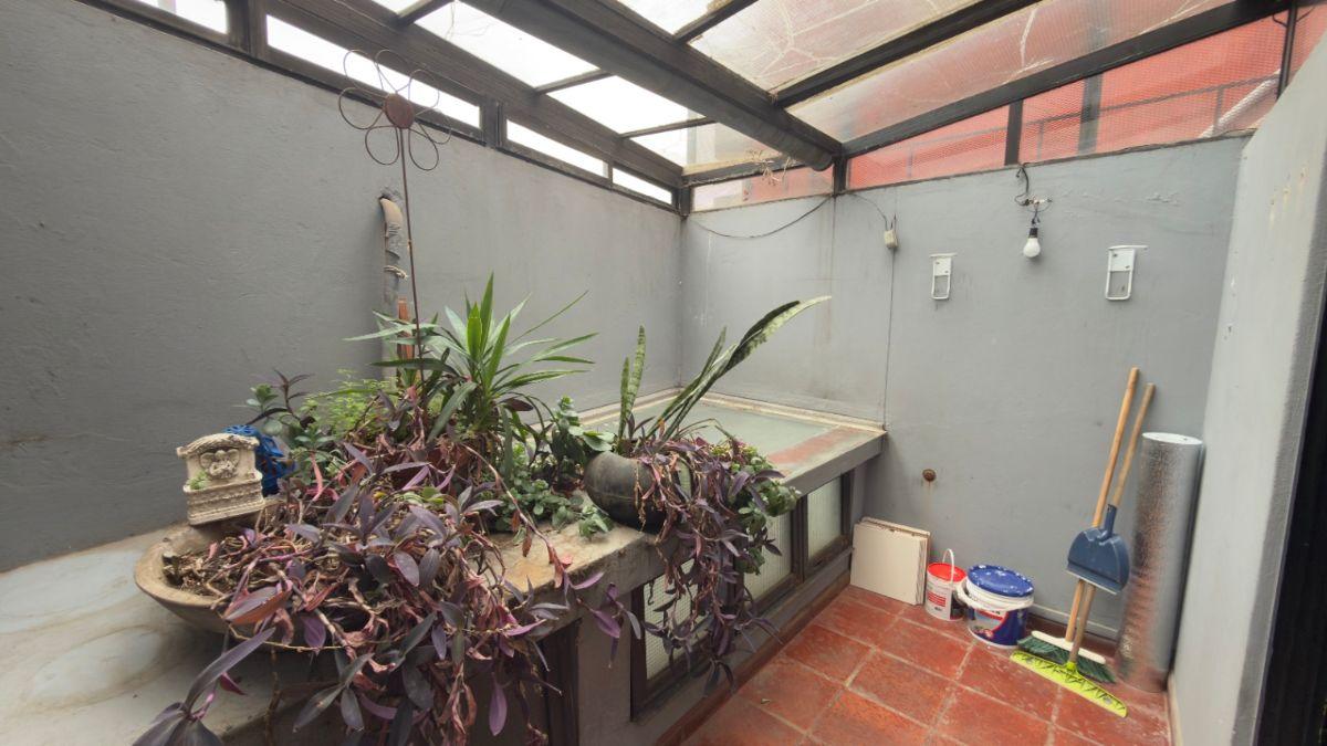 Foto de ALQUILER USO PROFESIONAL, TRIPLEX PALERMO SOHO CON PATIO Y TERRAZA!!!, imagen 2