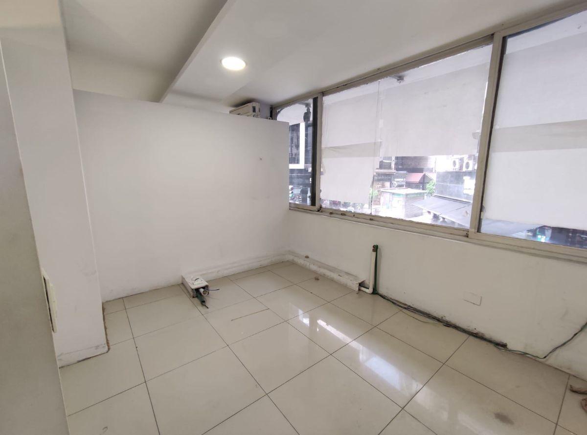 Foto de VENTA Oportunidad !!! Viamonte Y Florida 119 M2, imagen 1