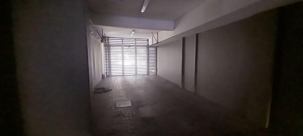 Foto de 4 Ambientes con Espacio guardacoches fijo, Balcon. APTO CREDITO, imagen 1