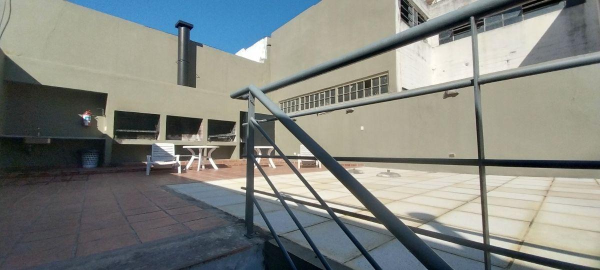 Foto de 4 Ambientes con Espacio guardacoches fijo, Balcon. APTO CREDITO, imagen 5