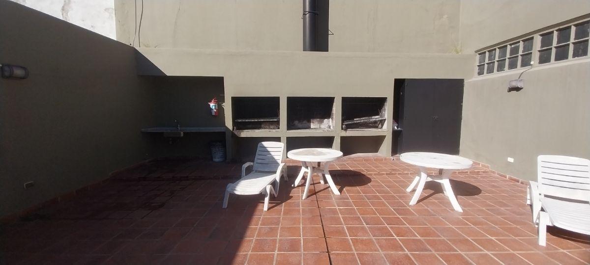 Foto de 4 Ambientes con Espacio guardacoches fijo, Balcon. APTO CREDITO, imagen 2