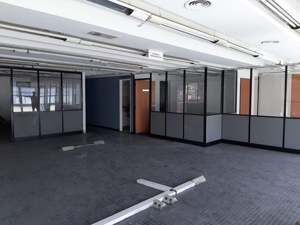 Foto de Alquiler, depósito de 620 m2 , con 2 cocheras, imagen 1