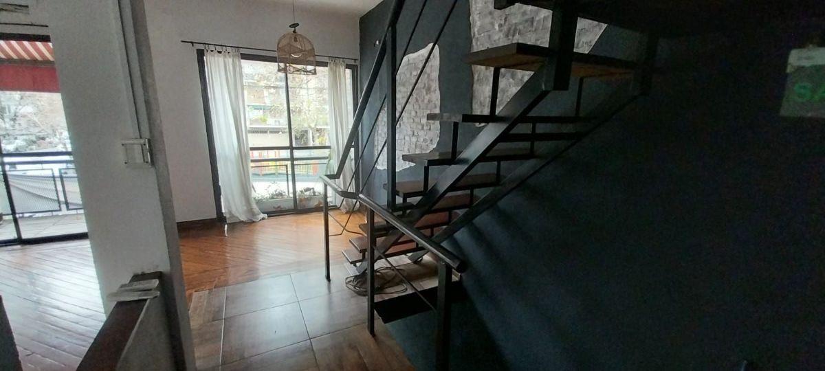 Foto de VENTA EN 3 PLANTAS, LOTE PROPIO SE VENDE CON 2 RENTAS, ZONA COMERCIAL!!!, imagen 3