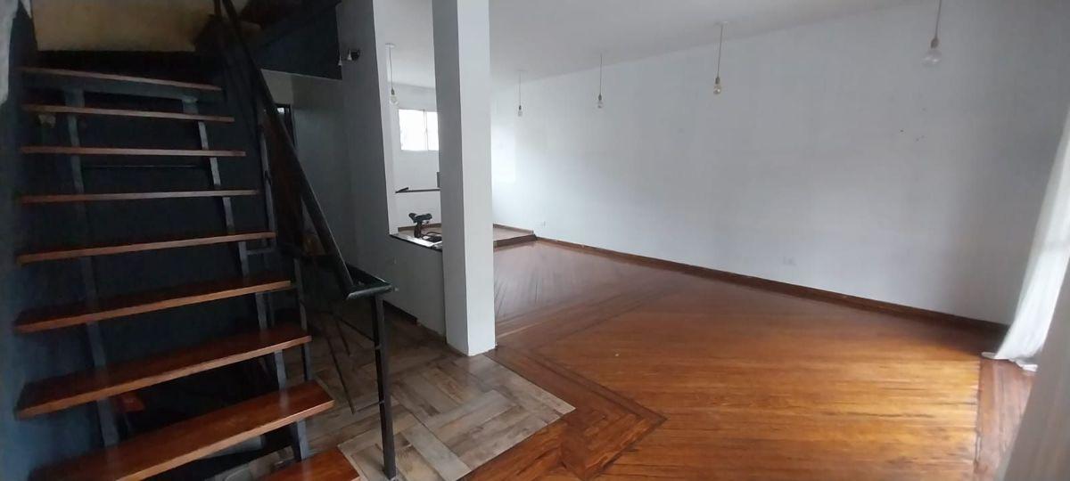 Foto de VENTA EN 3 PLANTAS, LOTE PROPIO SE VENDE CON 2 RENTAS, ZONA COMERCIAL!!!, imagen 5