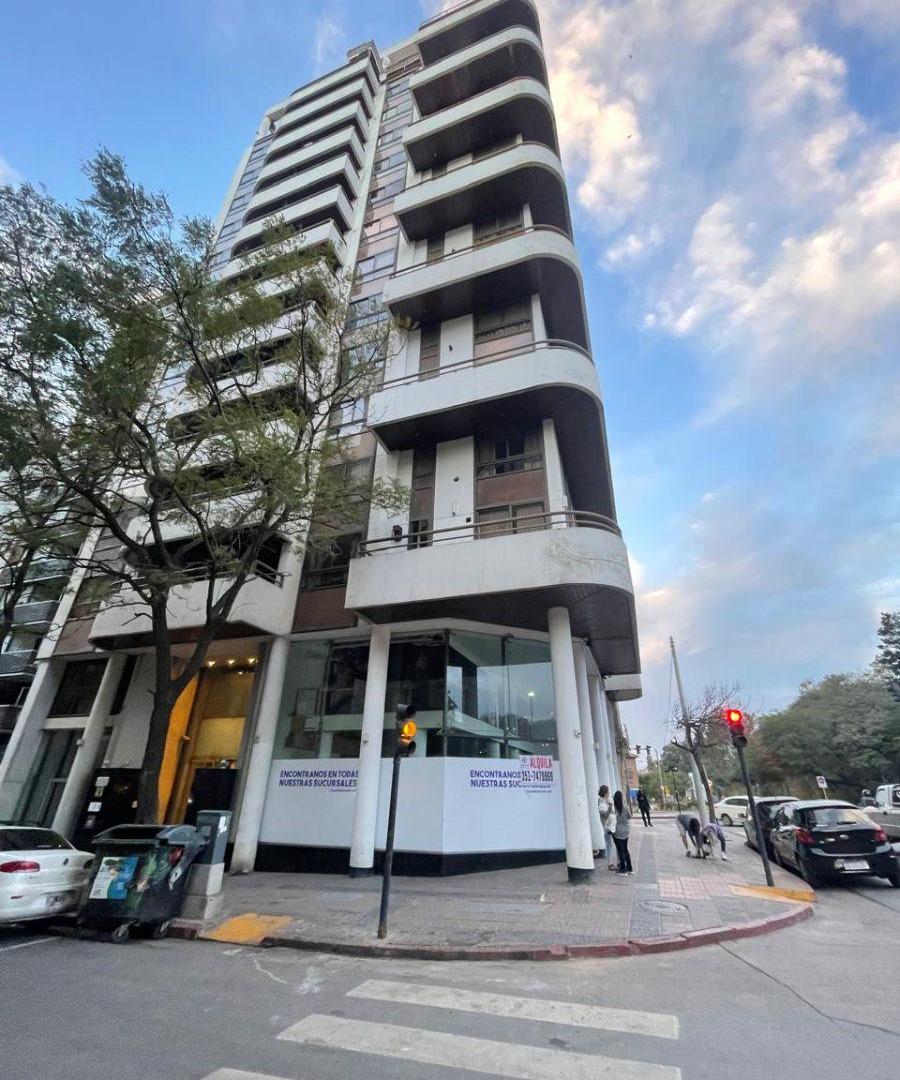 DUPLEX EN VENTA- DOS DORMITORIOS-VISTA AL PARQUE SARMIENTO-NUEVA CORDOBA-EXCELENTE UBICACION