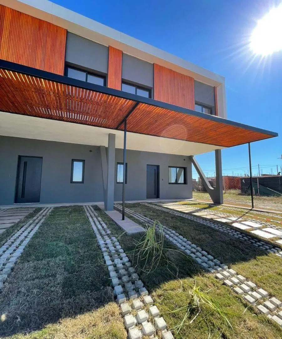 VENTA DUPLEX A ESTRENAR EN CAMPOS DE MANANTIALES-3 DORMITORIOS 3