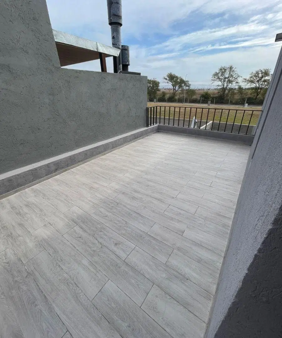 CASA EN VENTA 3 DORMITORIOS -COCHERA-TERRAZA-PATIO CON ASADOR-CUESTAS DE MANANTIALES 5