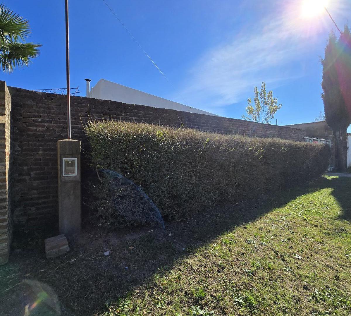 Casa con Galpón