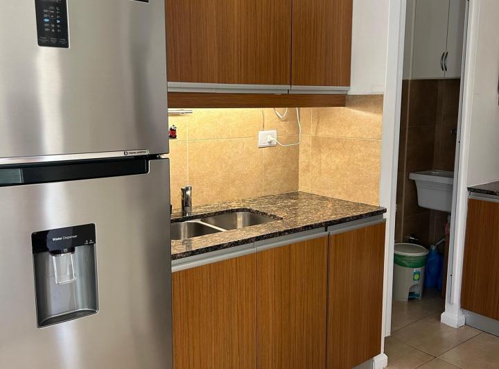 Departamento con amplia terraza en Arroyito 4