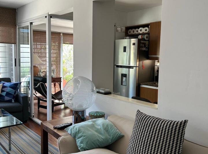 Departamento con amplia terraza en Arroyito 2