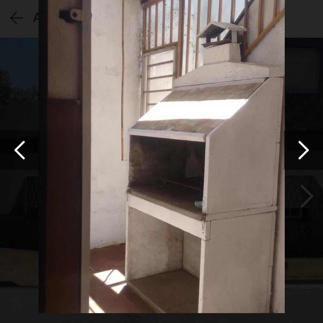 Foto de CASA EXCELENTE ESQUINA Y MUY LUMINOSA., imagen 3