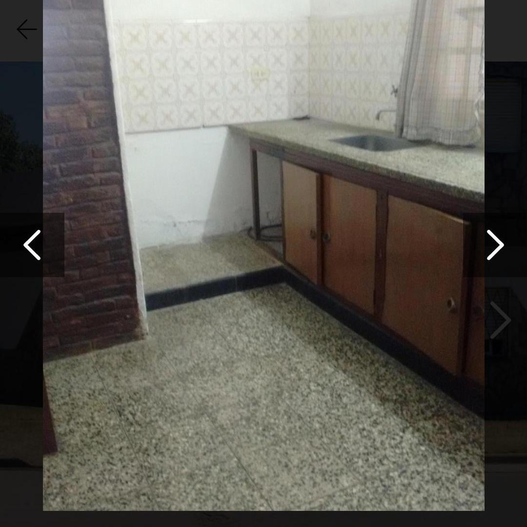 Foto de CASA EXCELENTE ESQUINA Y MUY LUMINOSA., imagen 5