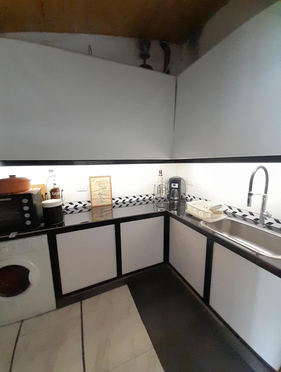 Venta en Block. 4 Unidades de 1, 2 y 3 Amb. Cochera, Patio/jardin y Terraza. 3