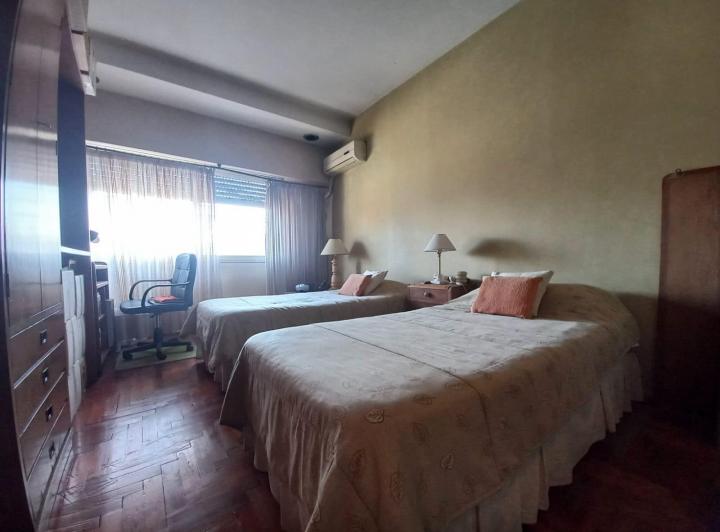 EXCELENTE PH TIPO CASA INDEPENDIENTE CON COCHERA Y TERRAZA!!!