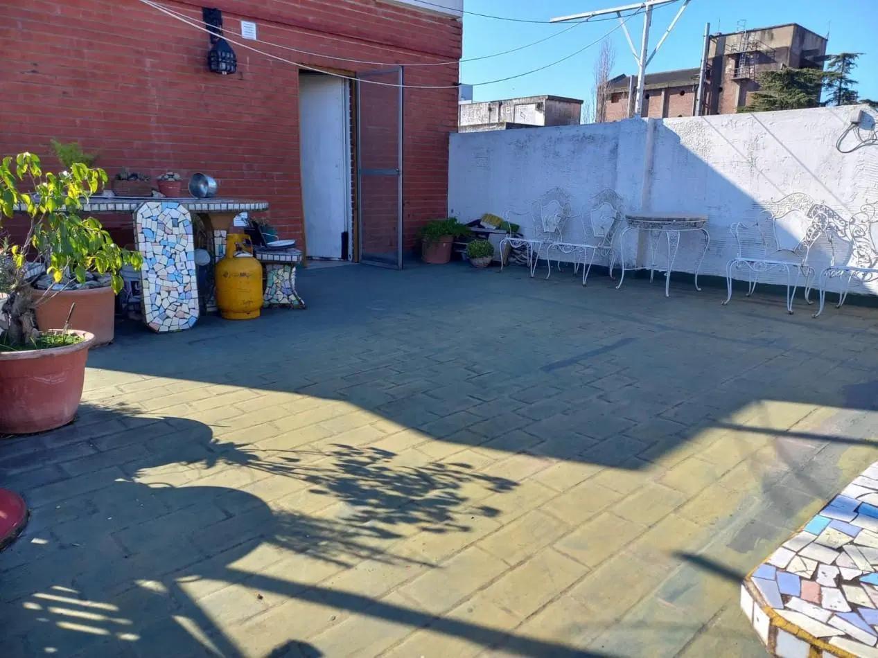 EXCELENTE PH TIPO CASA INDEPENDIENTE CON COCHERA Y TERRAZA!!!! 4