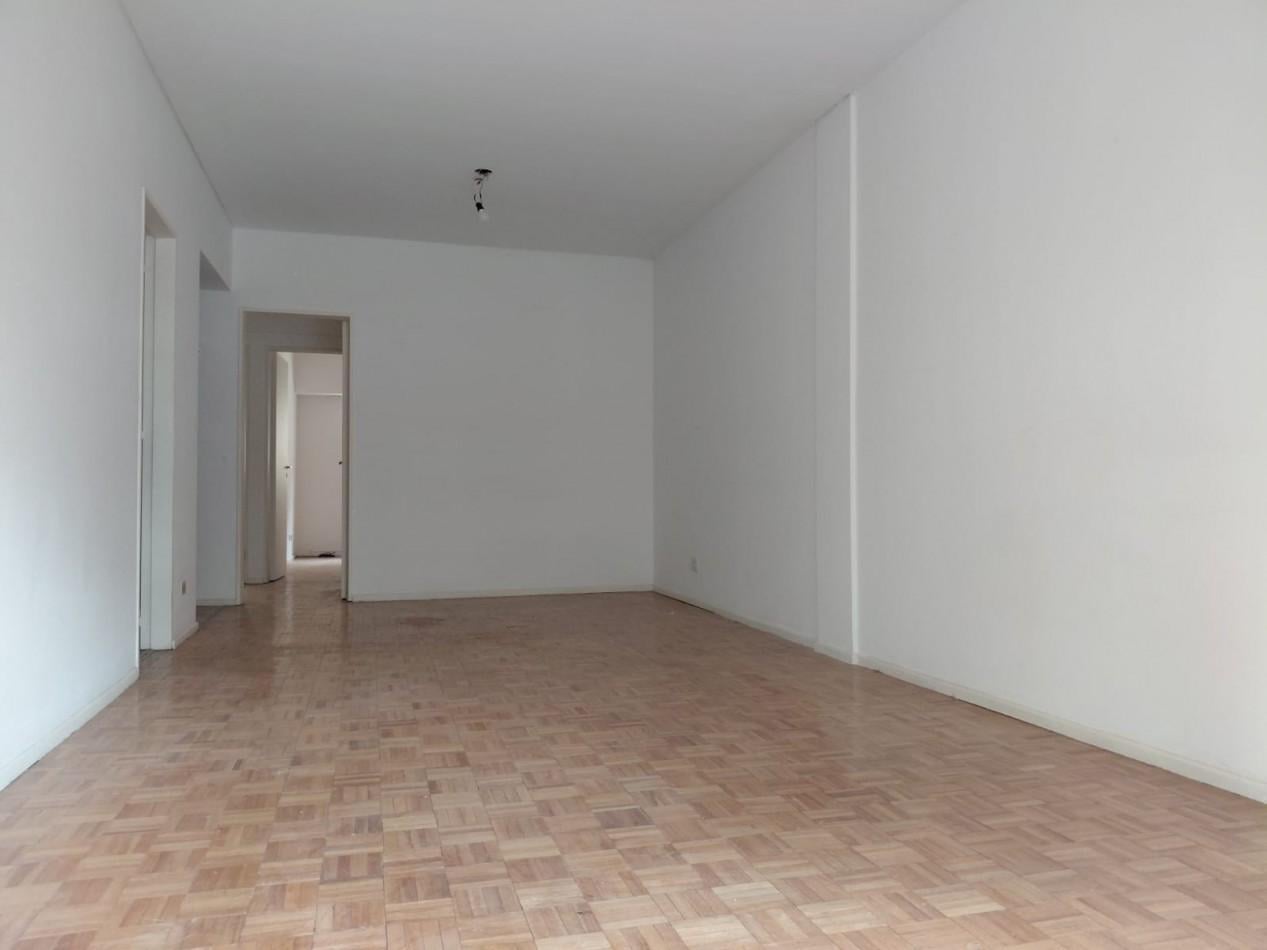 Foto de DEPARTAMENTO EN ALQUILER CONTRAFRENTE CON COCHERA Y BALCON, imagen 5