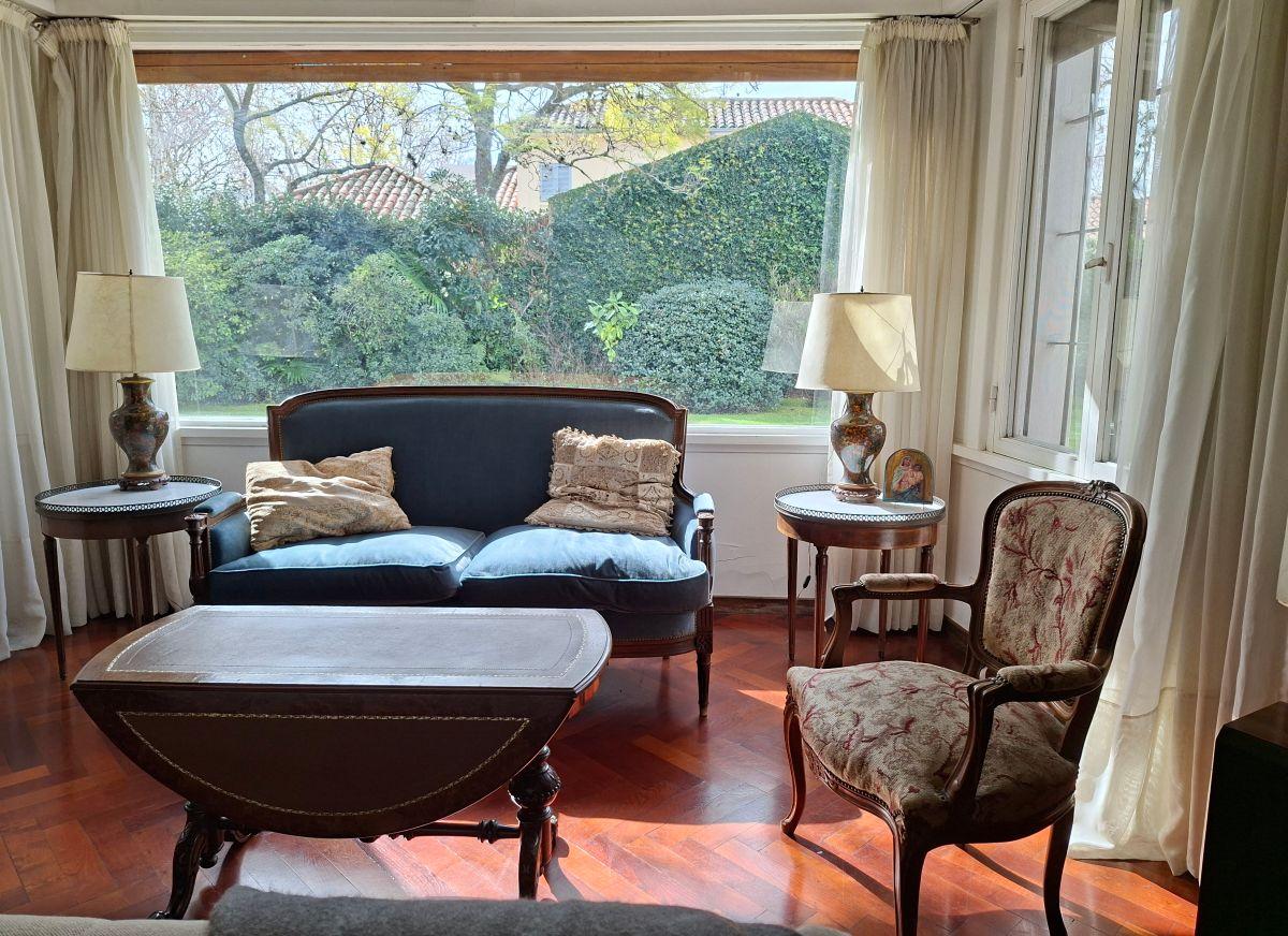 Foto de VENTA CASA SAN ISIDRO sobre GRAN LOTE - Libertador al Río Jardín, imagen 1