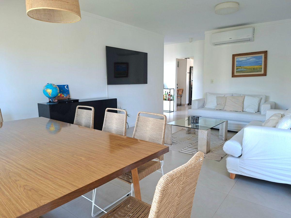 Foto de ALQUILER DEPARTAMENTO SAN ISIDRO 3 AMBIENTES 2 BAÑOS BALCON 2 COCHERAS, imagen 4