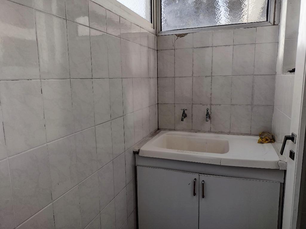 Venta Departamento de 4 Ambientes con Cochera 3