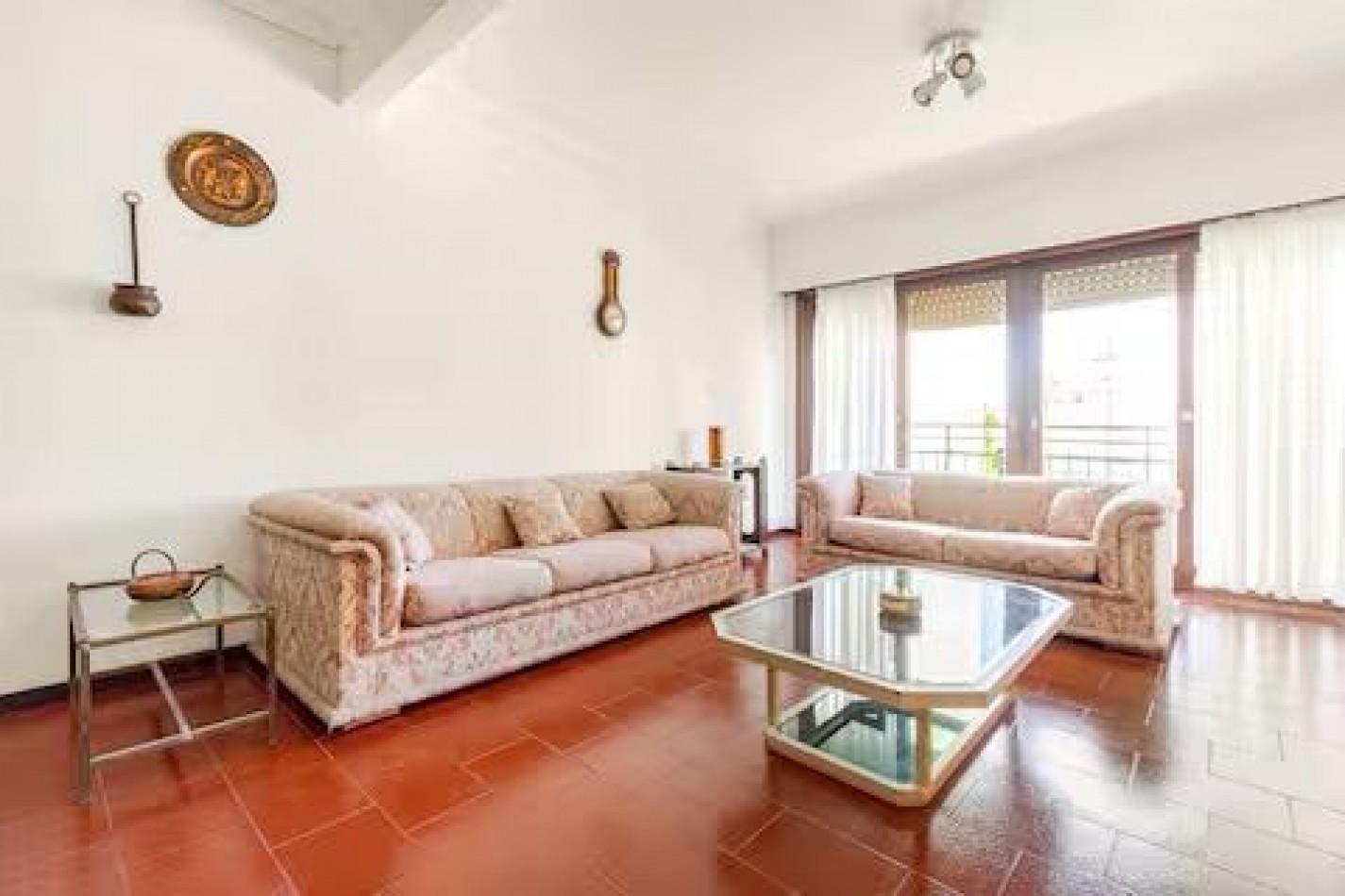 Se alquila departamento de 4 ambientes