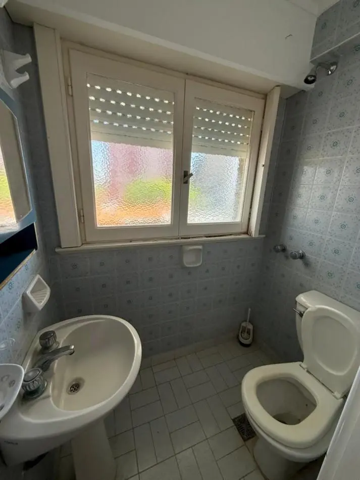 Se alquila departamento de 3 ambientes 4
