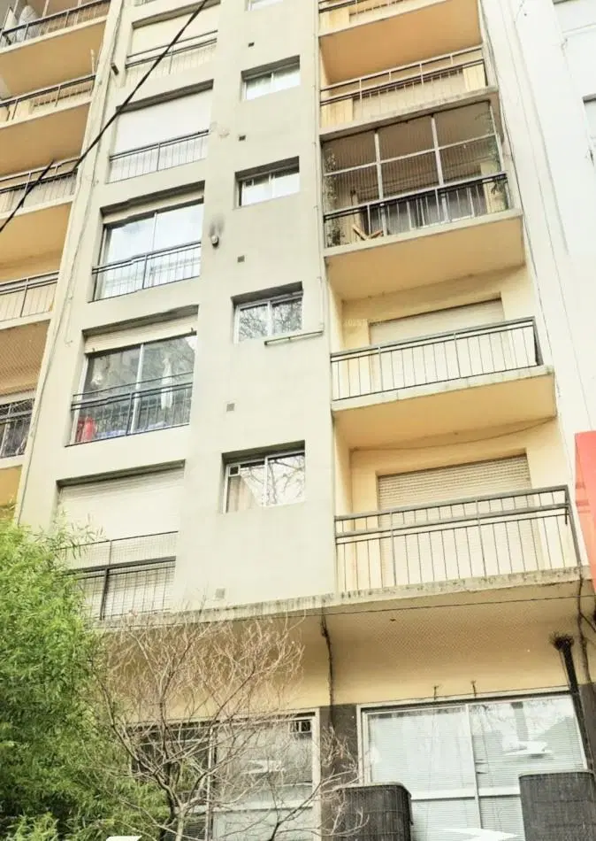 DEPARTAMENTO DE 2 AMBIENTES EN VENTA - MAR DEL PLATA 1