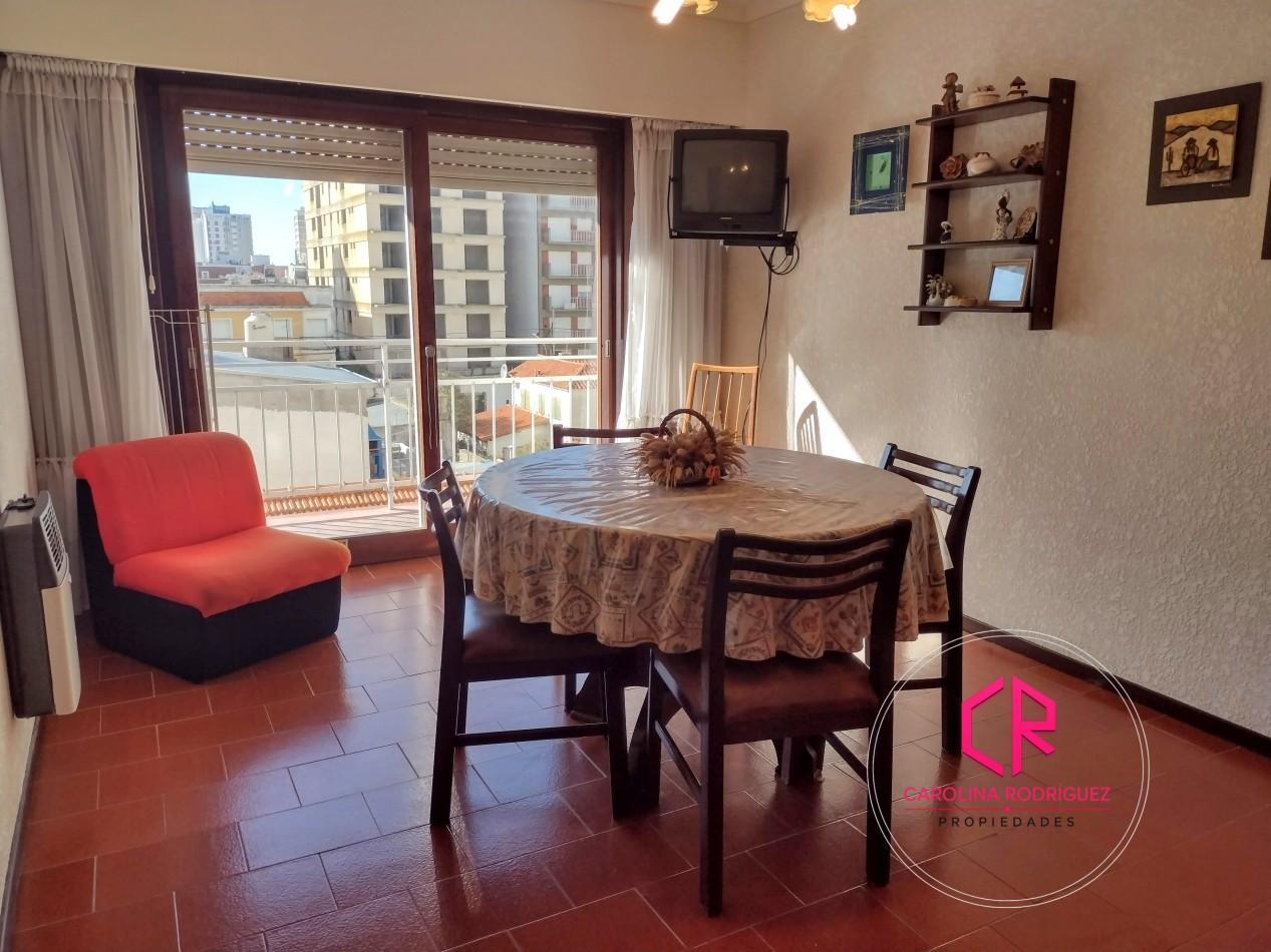 Foto de VENTA DEPARTAMENTO DE 2 AMBIENTES CON COCHERA, imagen 3