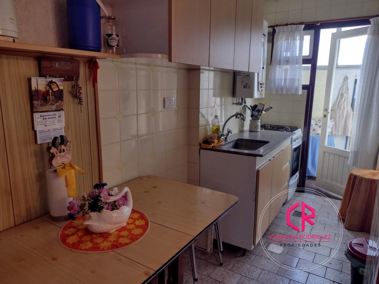 Foto de VENTA DEPARTAMENTO DE 2 AMBIENTES CON COCHERA, imagen 4