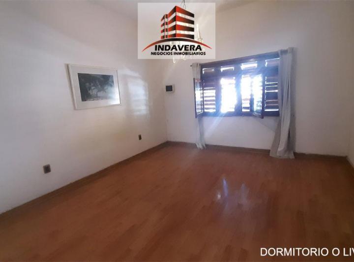 Excelente Casa en Lote propio 220 m2 totales (228m2 cub) – V. Lynch 3