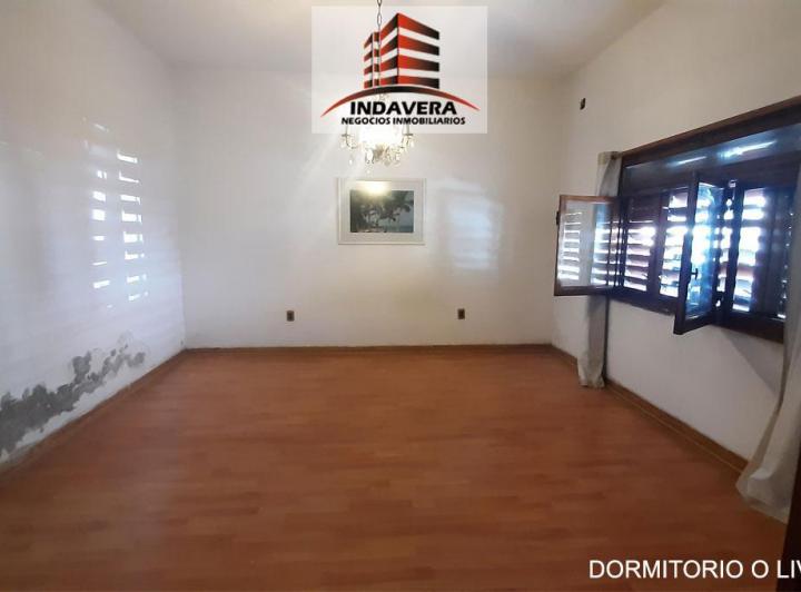 Excelente Casa en Lote propio 220 m2 totales (228m2 cub) – V. Lynch 1