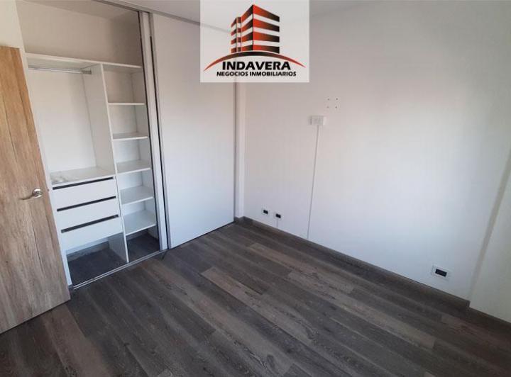 Excelente Depto de 2 Ambientes 47m2 Al Frente. Con Balcón y Parrilla – Caseros 5
