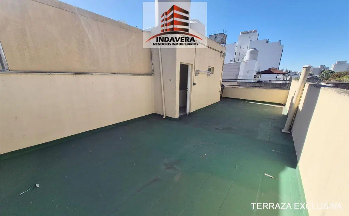Hermoso 2 Ambientes con Terraza Propia con Parrilla y Balcón Al Frente - Caseros Centro 5