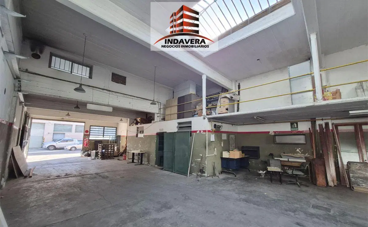 Exclusivo Galpón de 452 m2 Totales y Cubiertos - Santos Lugares 2