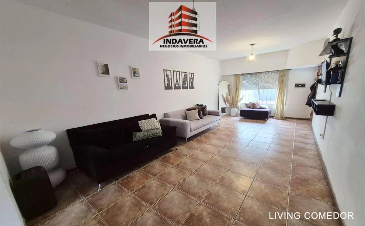Excelente Casa de 105 m2 sobre Lote de 400 m2 - 3 Amb - Caseros 5