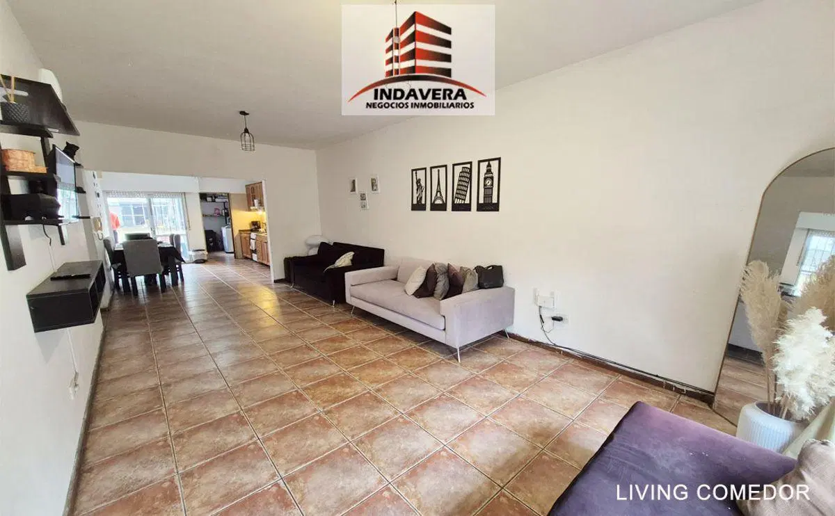 Excelente Casa de 105 m2 sobre Lote de 400 m2 - 3 Amb - Caseros 4