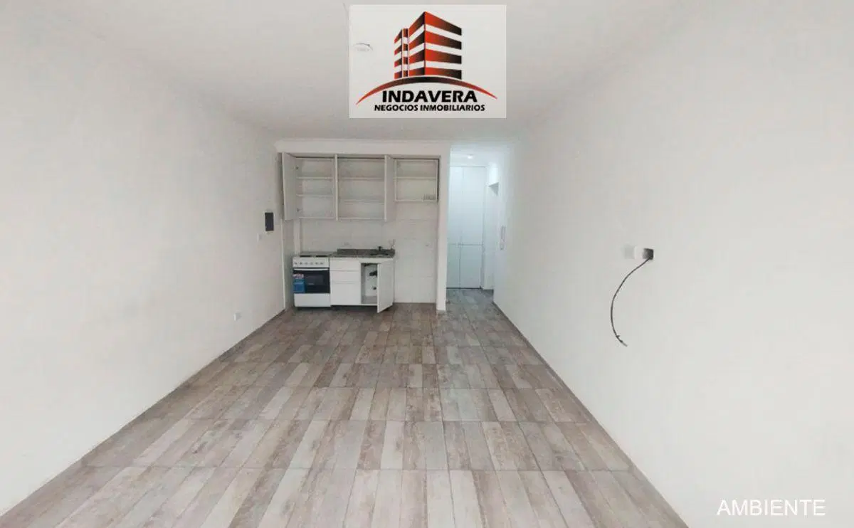 Excelente 2 AMB CON COCHERA – 45 m2 Totales. CASEROS CENTRO 3