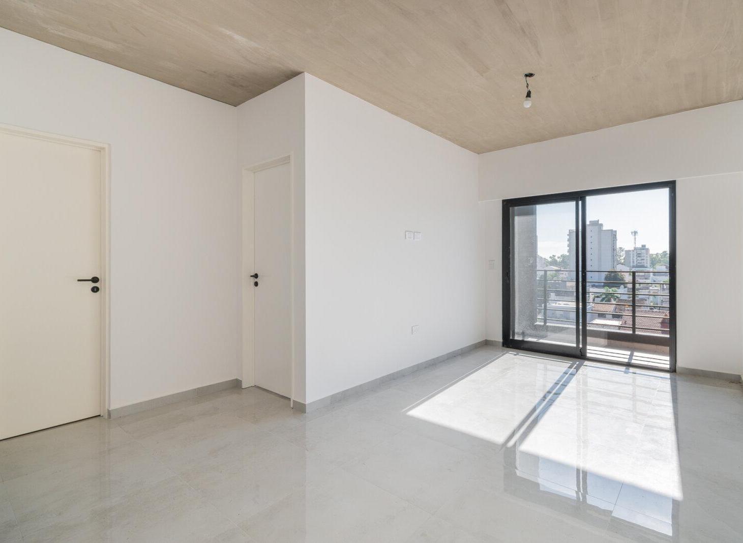 Foto de DEPARTAMENTO A ESTRENAR - 2 AMBIENTES - SUPER LUMINOSO - WILDE CENTRO., imagen 1