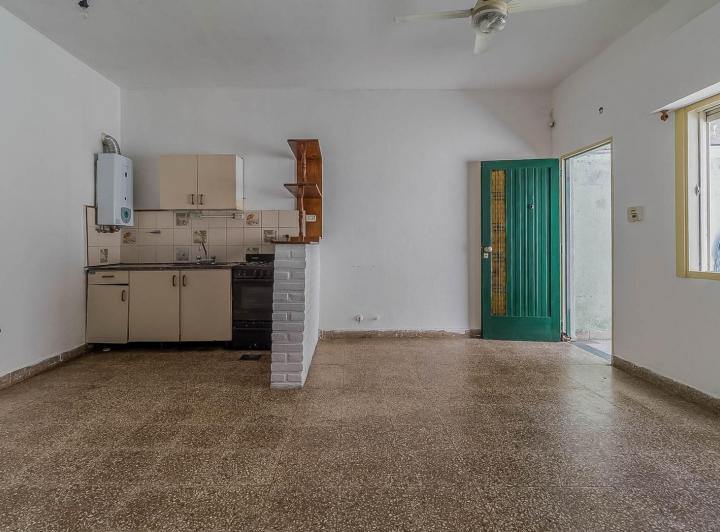 Venta PH 3 ambientes patio en Villa Lynch, San Martin, G.B.A. Zona Norte 2