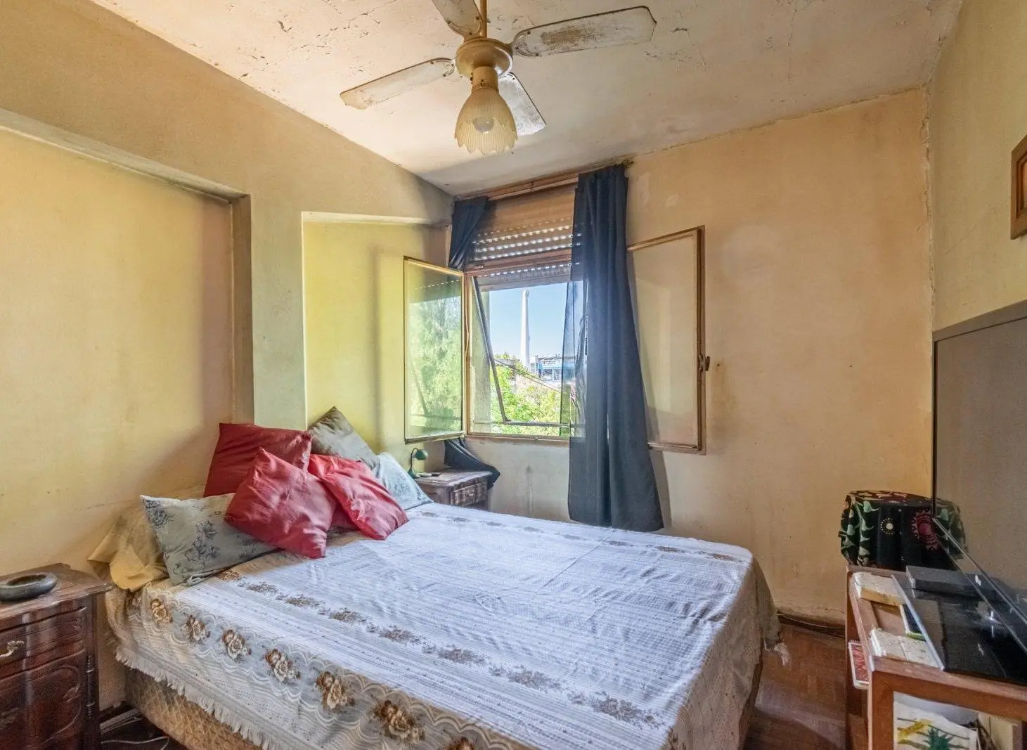 VENTA DPTO 4 AMBIENTES AL FRENTE, CON AMENITIES EN AVELLANEDA 3
