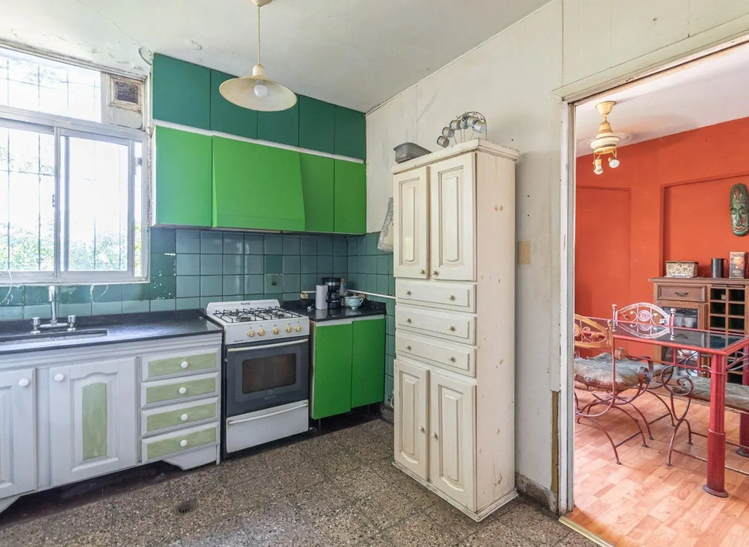 VENTA DPTO 4 AMBIENTES AL FRENTE, CON AMENITIES EN AVELLANEDA 2