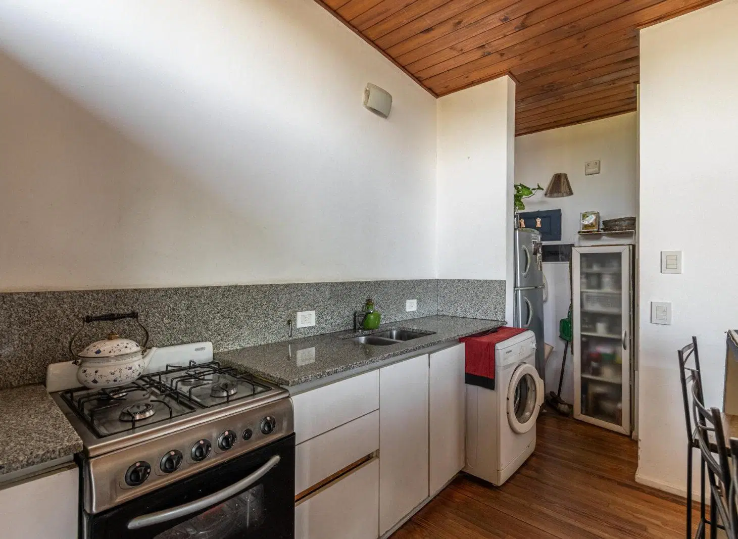 VENTA DE DEPARTAMENTO 3 AMBIENTES C/BALCÓN, COCHERA CUBIERTA Y AMENITIES EN SAN ISIDRO 4