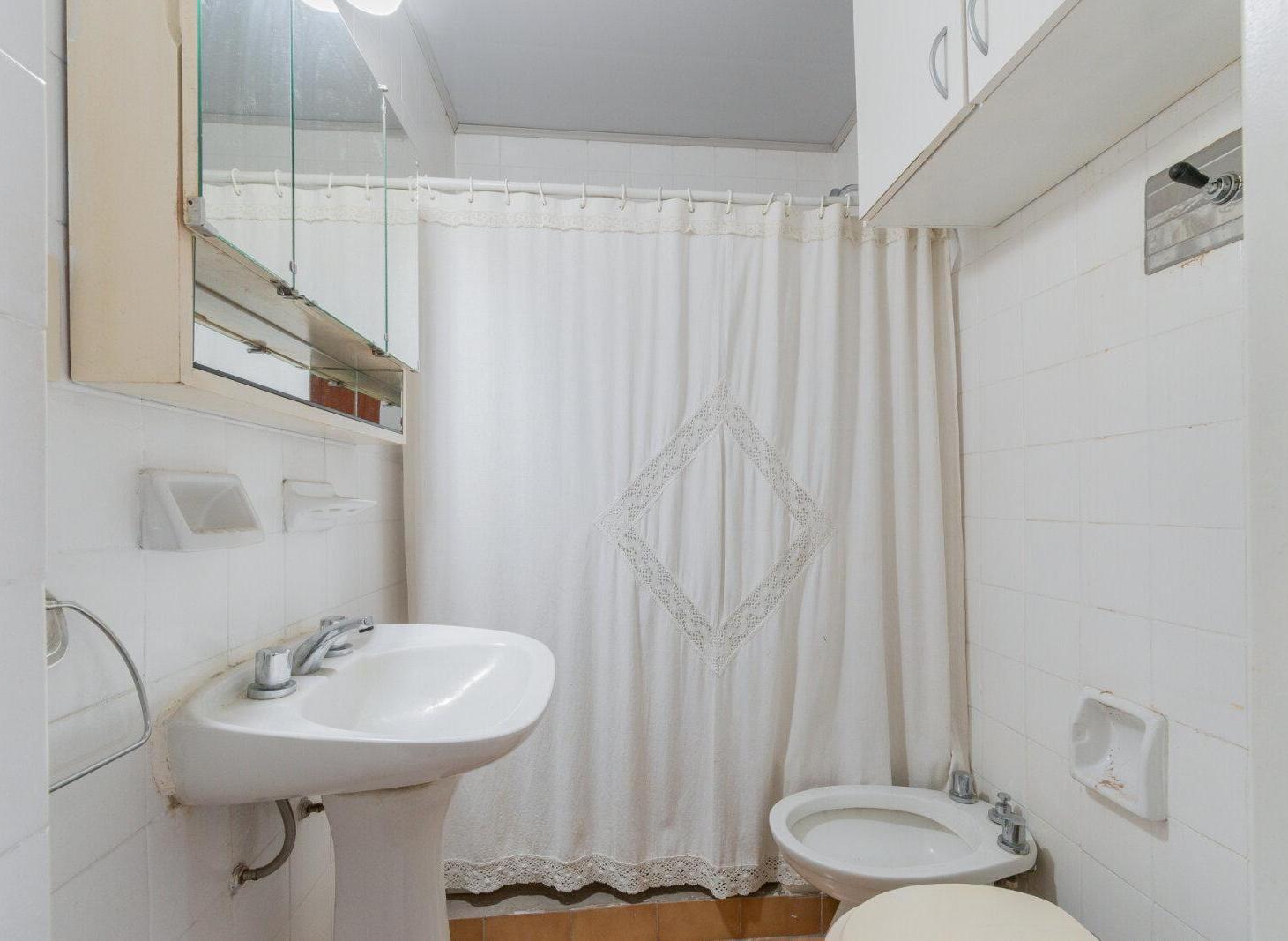 Foto de VENTA DE DPTO 3 AMBIENTES C/2 BALCONES SIN EXPENSAS EN ADROGUÉ, imagen 4