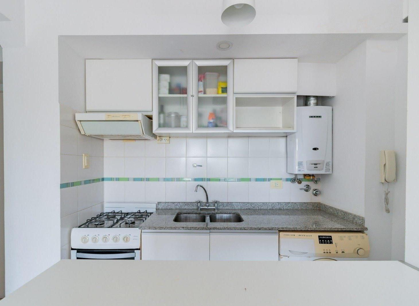 VENTA DE DEPARTAMENTO 2 AMBIENTES C/BALCÓN EN LANÚS OESTE G.B.A.