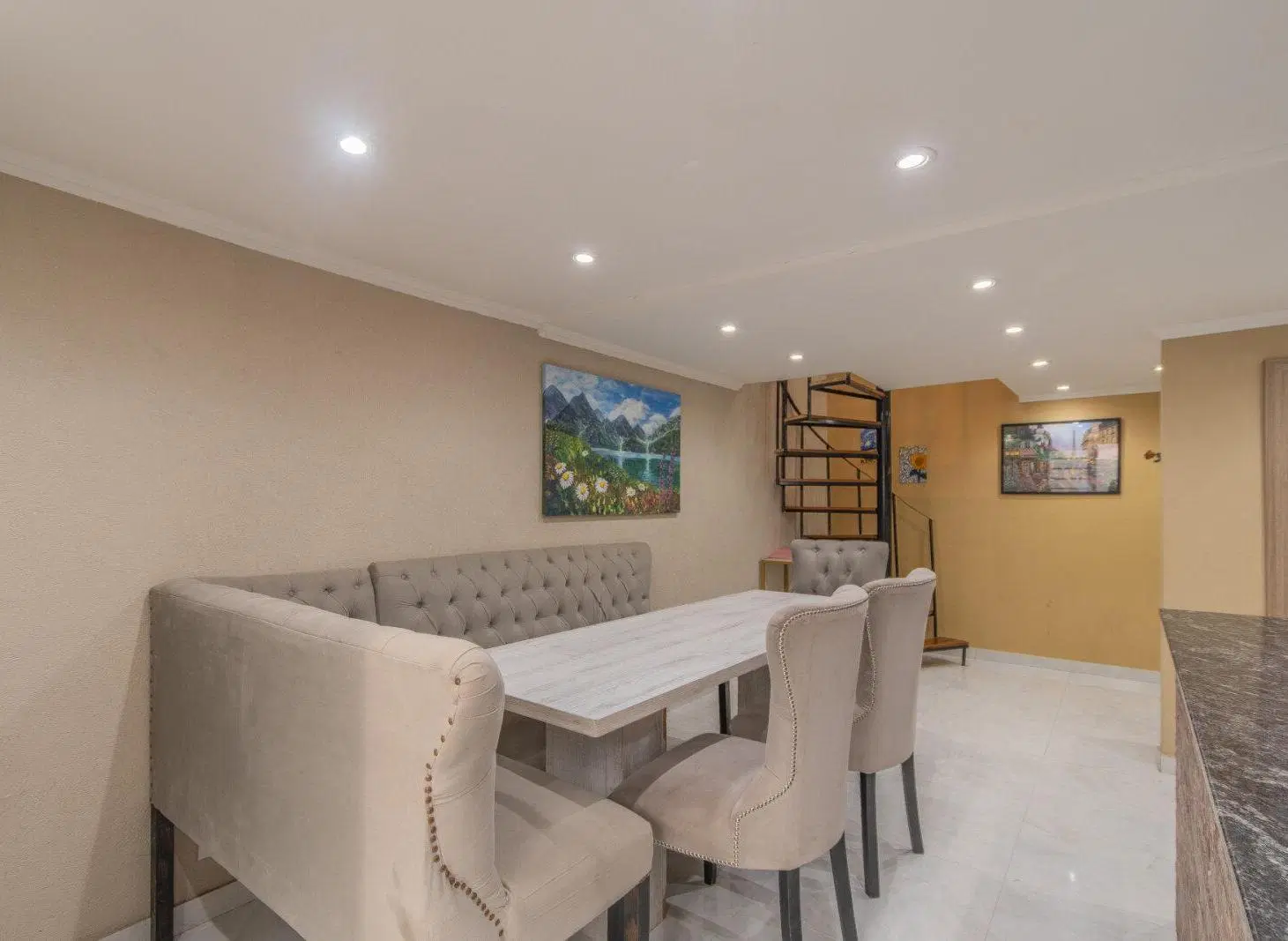 VENTA DE CASA DE 5 AMBIENTES C/PATIO Y TERRAZA EN RAMOS MEJÍA 4