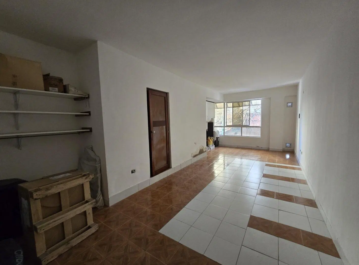 Venta Lote con Renta para Emprendimiento en Balvanera 4