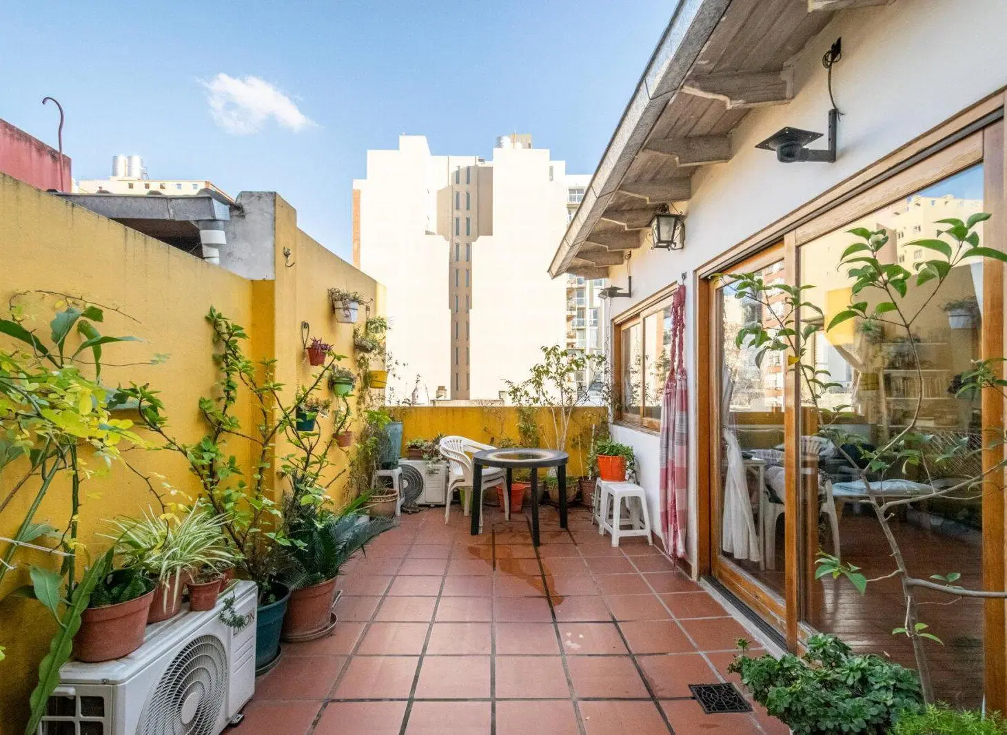 VENTA DE PH 3 AMBIENTES INTERNO C/PATIO - TERRAZA PROPIA EN LA PATERNAL C.A.B.A. 4